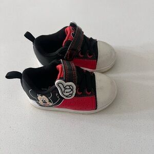 Disney Mickey Mouse Baby Boys Court‎ Sneakers Shoes Sizes 4 Red Black White
